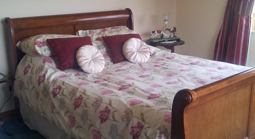 Buille Toll Bed And Breakfast Corgar Ballinamore Country Leitrim
